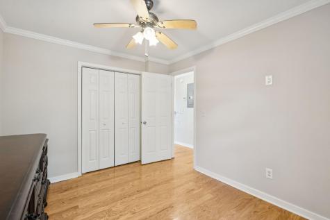 7951 Cricket Court North Charleston SC 29418