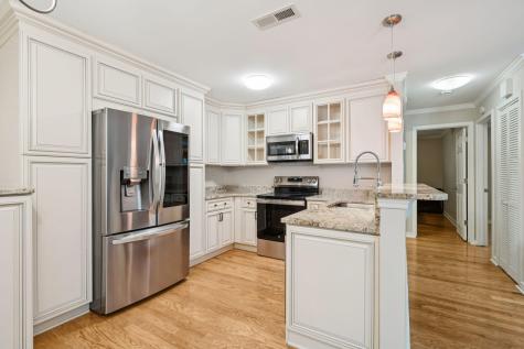 7951 Cricket Court North Charleston SC 29418