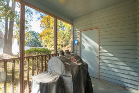 7951 Cricket Court North Charleston SC 29418