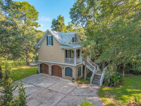 7759 Edingsville Beach Road Edisto Island SC 29438