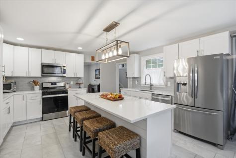 2388 Erskine Avenue Charleston SC 29414