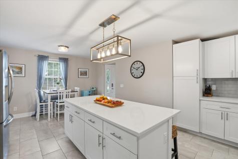 2388 Erskine Avenue Charleston SC 29414