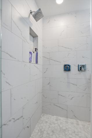 2388 Erskine Avenue Charleston SC 29414