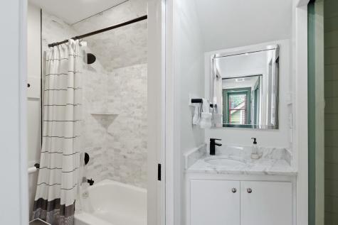 26 Catfiddle Street Charleston SC 29403