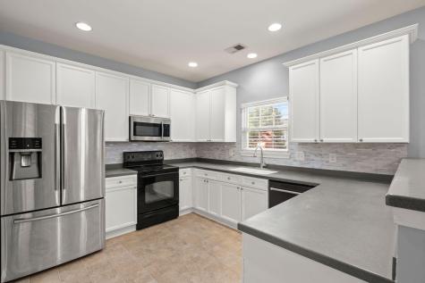 111 Tandil Court Summerville SC 29483