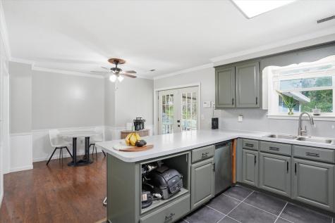 221 Froman Drive Summerville SC 29483