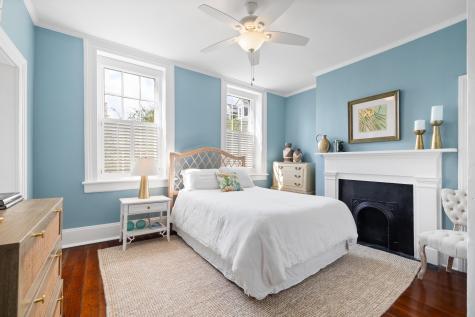 14 Limehouse Street Charleston SC 29401