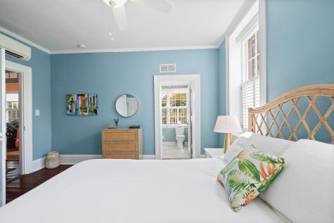 14 Limehouse Street Charleston SC 29401