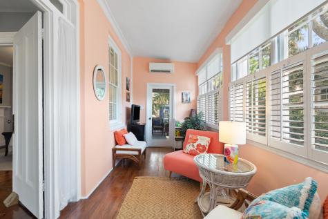 14 Limehouse Street Charleston SC 29401