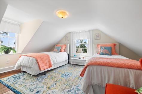 14 Limehouse Street Charleston SC 29401