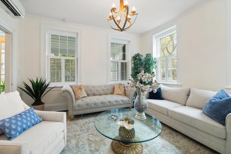 14 Limehouse Street Charleston SC 29401