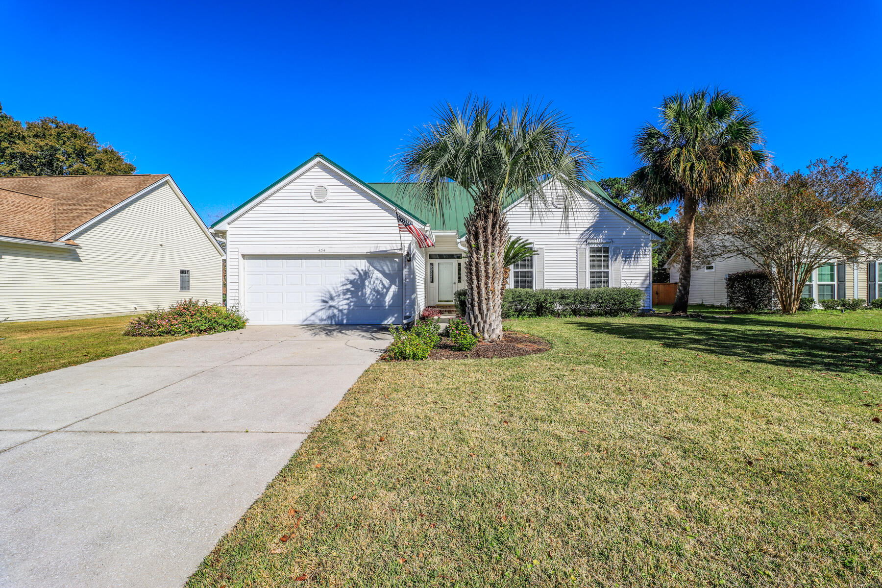 434 S Piazza Court Mount Pleasant SC 29464