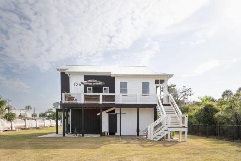 126-C Jungle Road Edisto Island SC 29438