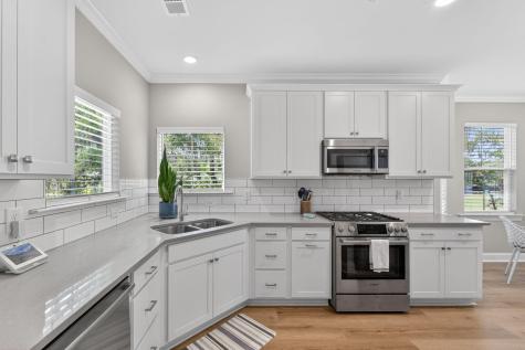410 Carolina Cherry Charleston SC 29414