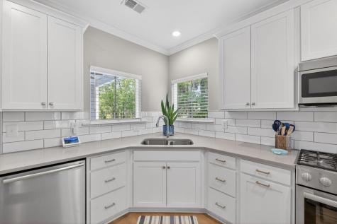 410 Carolina Cherry Charleston SC 29414