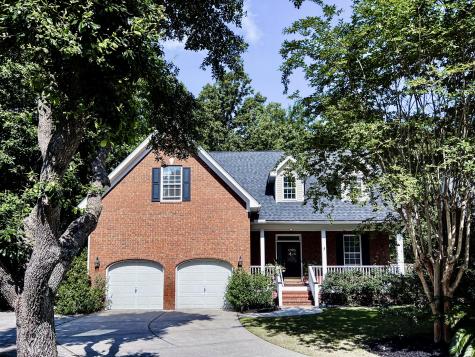 8631 Woodland Walk North Charleston SC 29420
