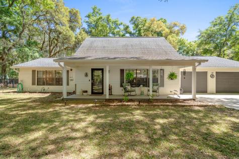 32 W Cedar Road Saint Helena Island SC 29920