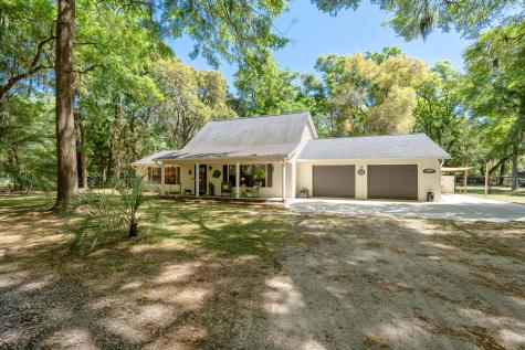 32 W Cedar Road Saint Helena Island SC 29920
