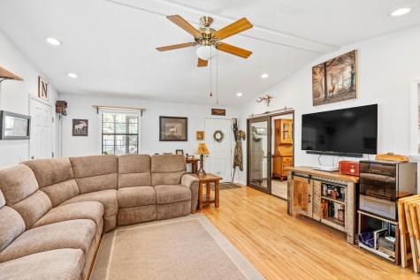 32 W Cedar Road Saint Helena Island SC 29920