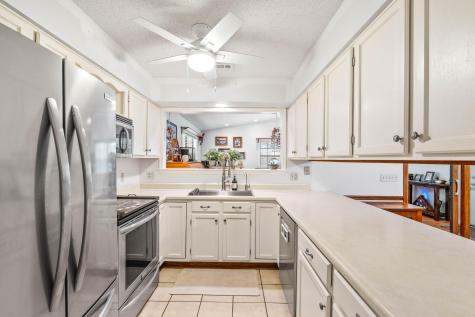 32 W Cedar Road Saint Helena Island SC 29920