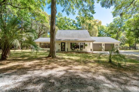 32 W Cedar Road Saint Helena Island SC 29920