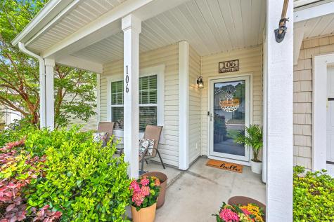 106 Medford Drive Summerville SC 29485