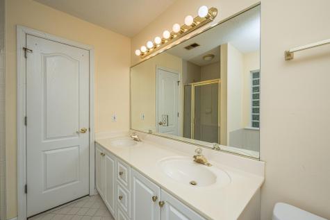 2 Latham Circle Charleston SC 29407
