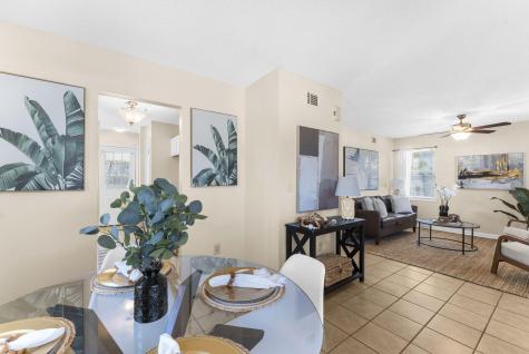 38 Woodleaf Court Charleston SC 29407