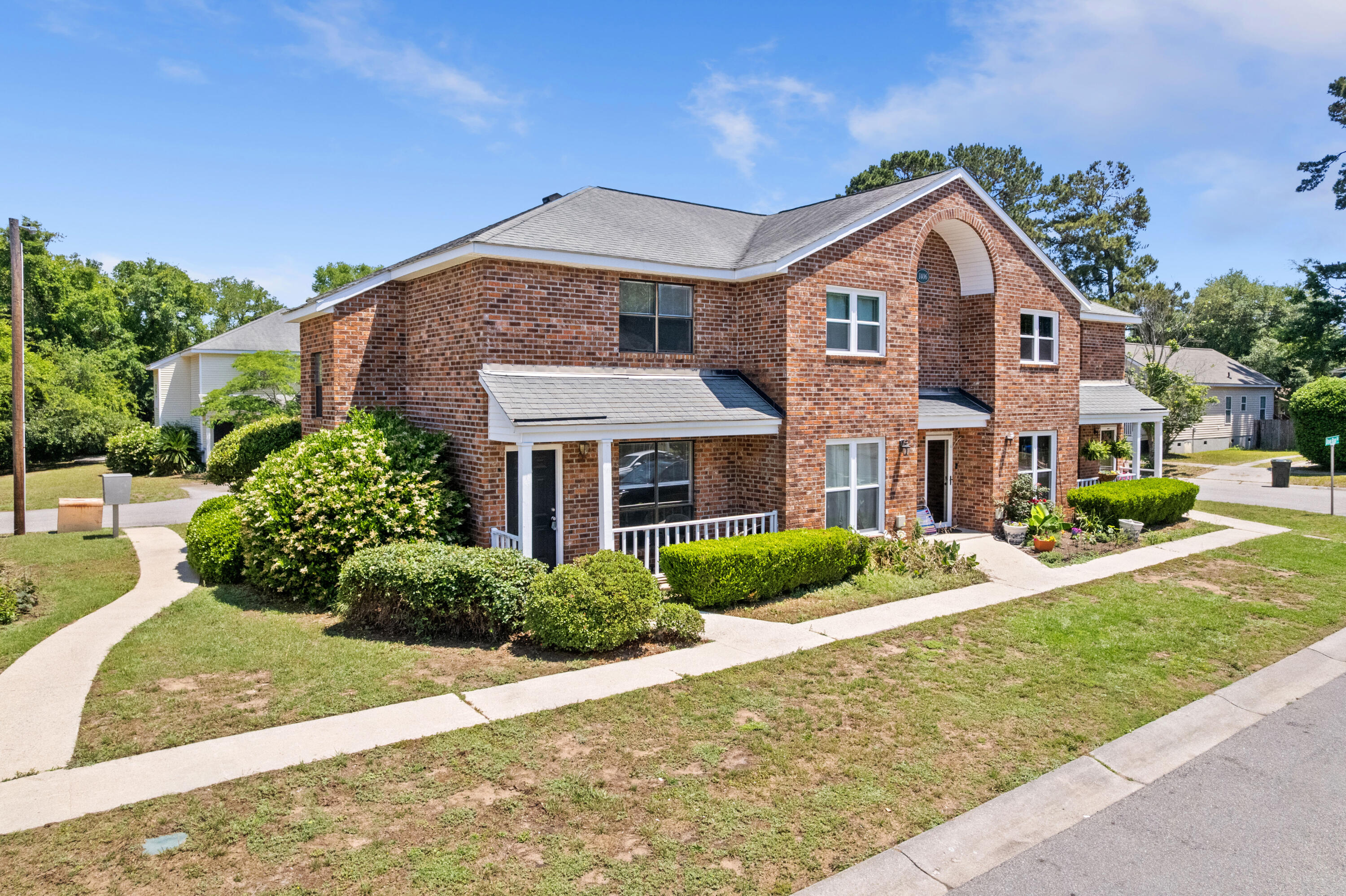 1406 Dove Run Drive Charleston SC 29412
