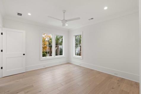 33 Duany Road Mount Pleasant SC 29464