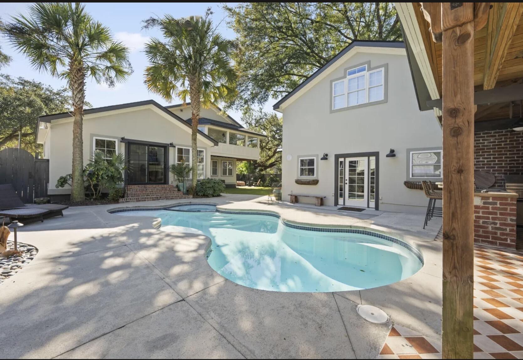 2164 Medway Road Charleston SC 29412