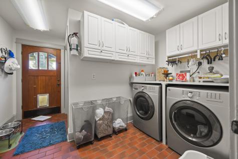 2164 Medway Road Charleston SC 29412