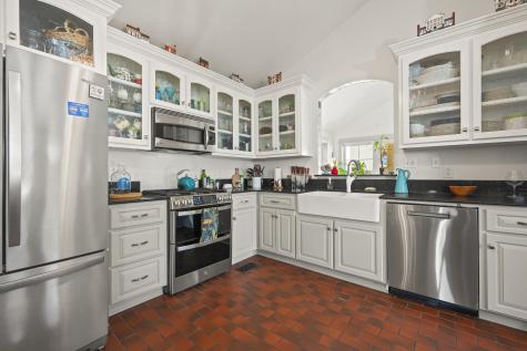 2164 Medway Road Charleston SC 29412