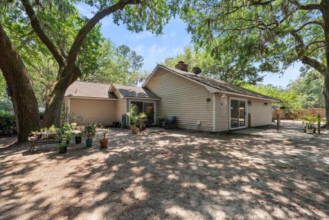 6027 Vaux Road Beaufort SC 29906