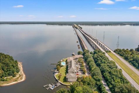 507 Ballard Lane Santee SC 29142