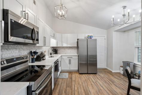1036 Oakcrest Drive Charleston SC 29412