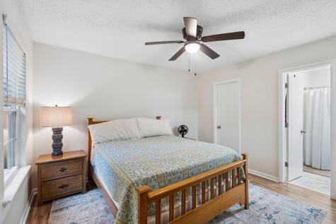 1036 Oakcrest Drive Charleston SC 29412
