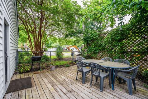 1036 Oakcrest Drive Charleston SC 29412