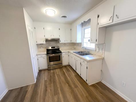 3 Tommy Circle Goose Creek SC 29445