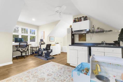 135 Brady Street Charleston SC 29492