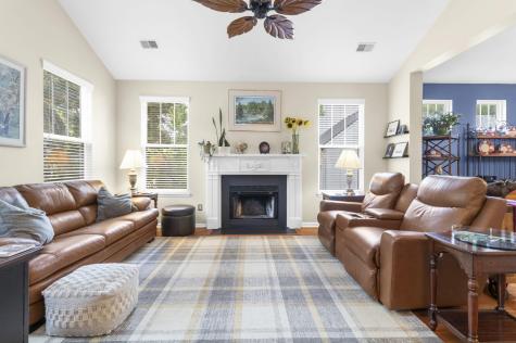 135 Brady Street Charleston SC 29492