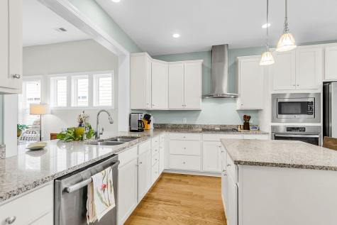 2004 Redback Drive Summerville SC 29483