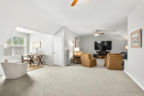 5691 Captain Kidd Road Hollywood SC 29449