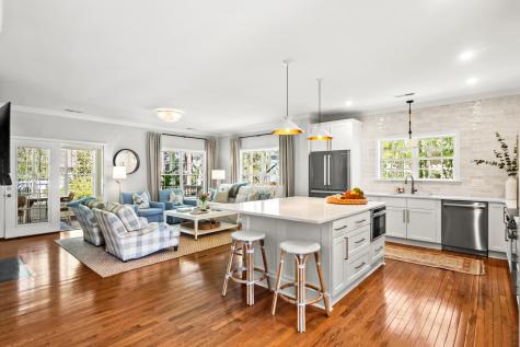 5691 Captain Kidd Road Hollywood SC 29449