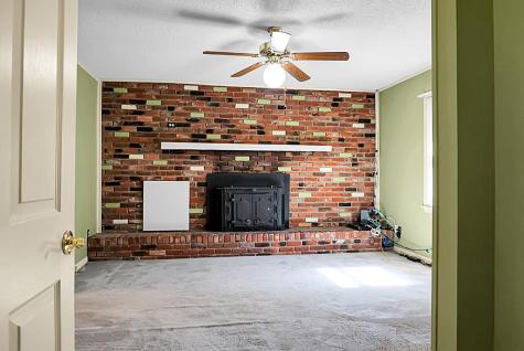 1763 Kingstree Highway Manning SC 29102