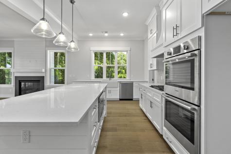 19 Broadway Street Mount Pleasant SC 29464