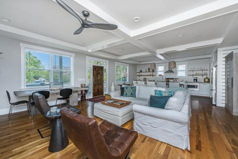 619 Thomas Glenn Court Charleston SC 29412