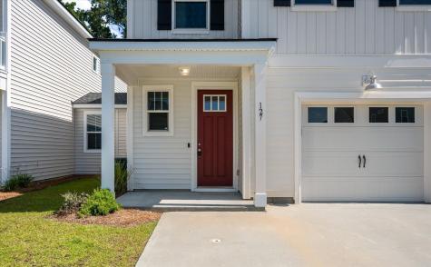 127 Hawthorne Landing Drive Goose Creek SC 29445