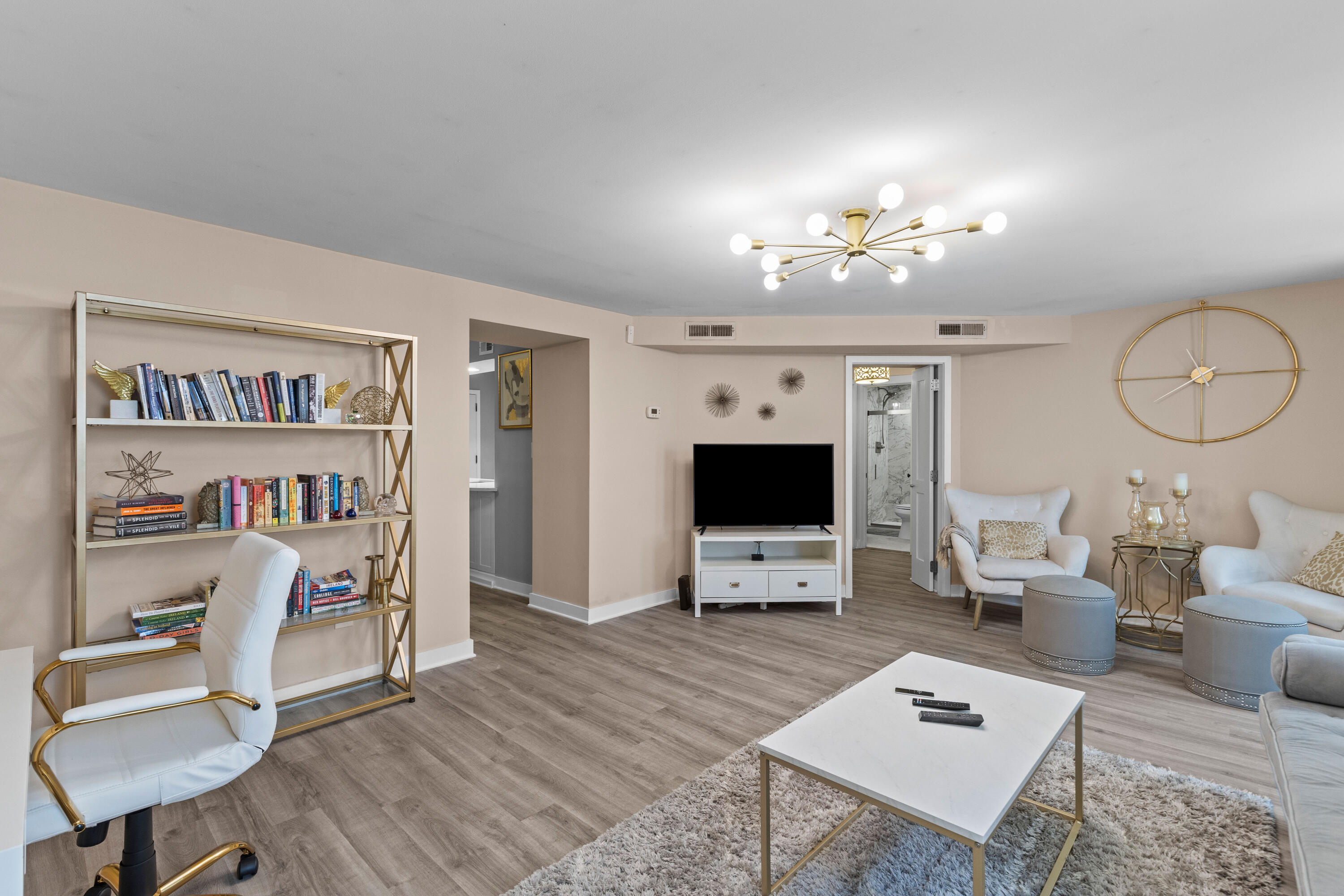 55 Ashley Avenue Charleston SC 29401
