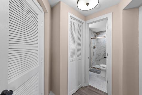 55 Ashley Avenue Charleston SC 29401